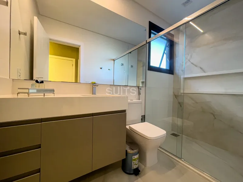 Incrível mansão no condomínio Enseada: 48ª foto da galeria de imagens do imóvel