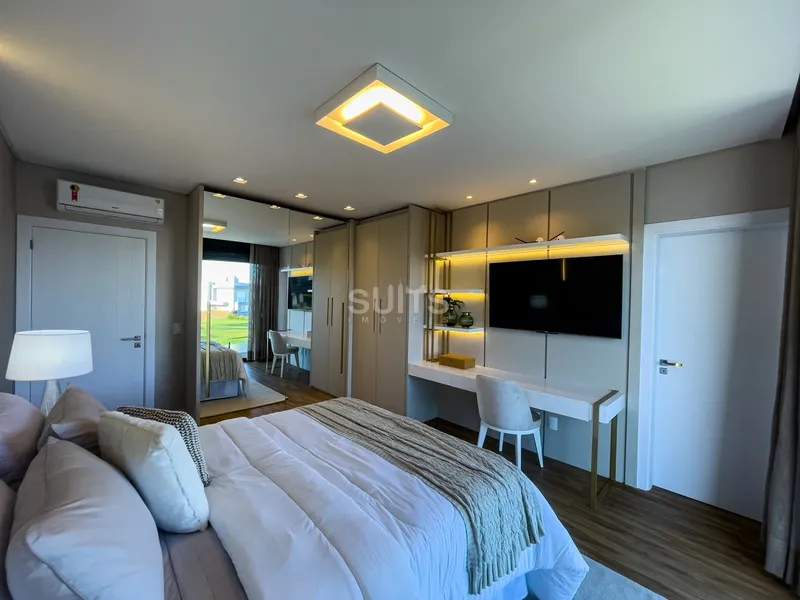 Incrível mansão no condomínio Enseada: 54ª foto da galeria de imagens do imóvel