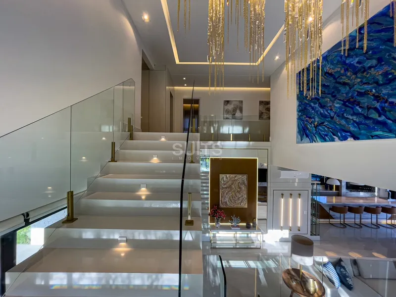 Incrível mansão no condomínio Enseada: 32ª foto da galeria de imagens do imóvel