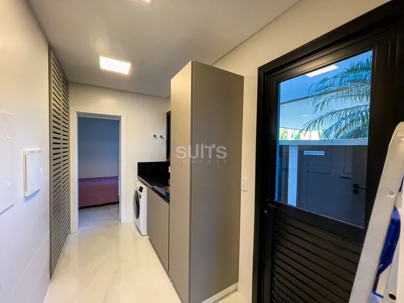 Incrível mansão no condomínio Enseada: 24ª foto da galeria de imagens do imóvel