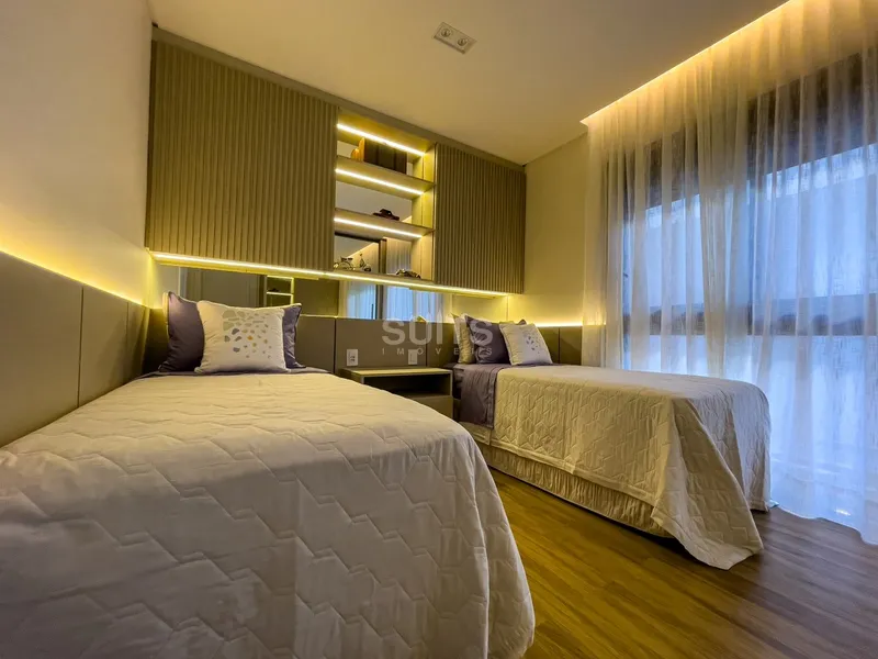 Incrível mansão no condomínio Enseada: 44ª foto da galeria de imagens do imóvel