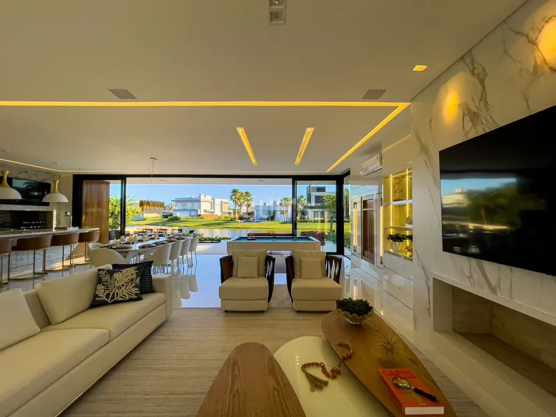 Incrível mansão no condomínio Enseada: 7ª foto da galeria de imagens do imóvel