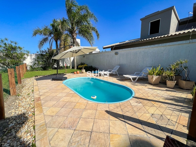 Sobrado em ótima localização na praia de Atlântida: 22ª foto da galeria de imagens do imóvel