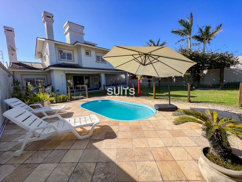 Sobrado em ótima localização na praia de Atlântida: 24ª foto da galeria de imagens do imóvel