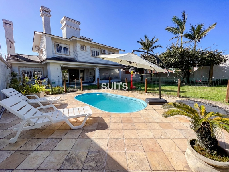 Sobrado em ótima localização na praia de Atlântida: 26ª foto da galeria de imagens do imóvel