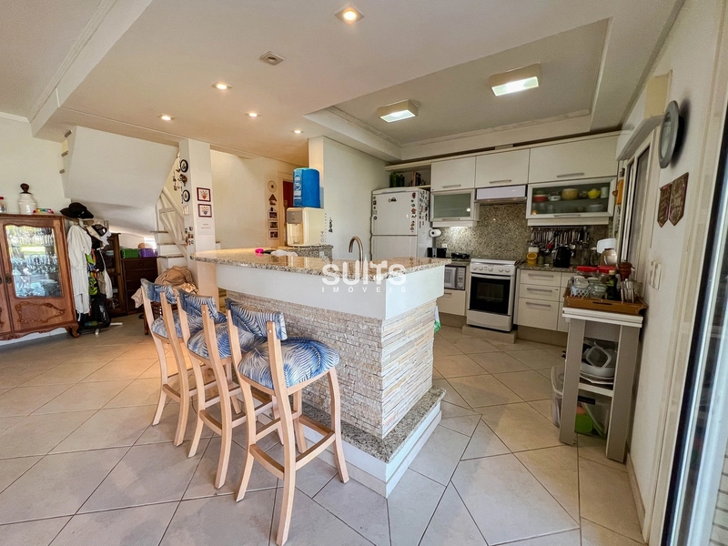 Sobrado em ótima localização na praia de Atlântida: 15ª foto da galeria de imagens do imóvel