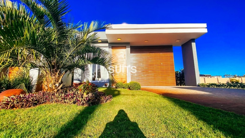 Casa térrea no condomínio Riviera: 3ª foto da galeria de imagens do imóvel