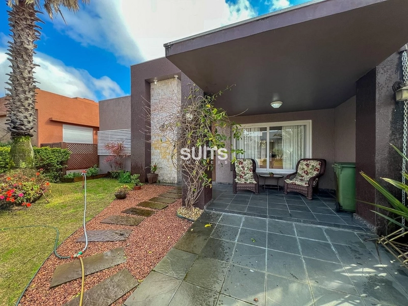 Excelente casa térrea à venda no condomínio Las Palmas: 4ª foto da galeria de imagens do imóvel