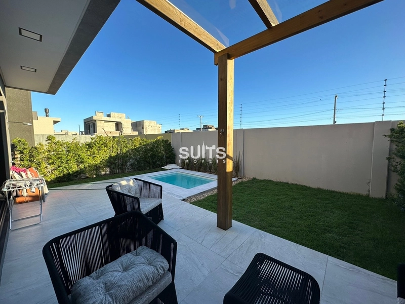 Excelente sobrado alto padrão  no Condomínio Blue em Xangri-Lá: 2ª foto da galeria de imagens do imóvel