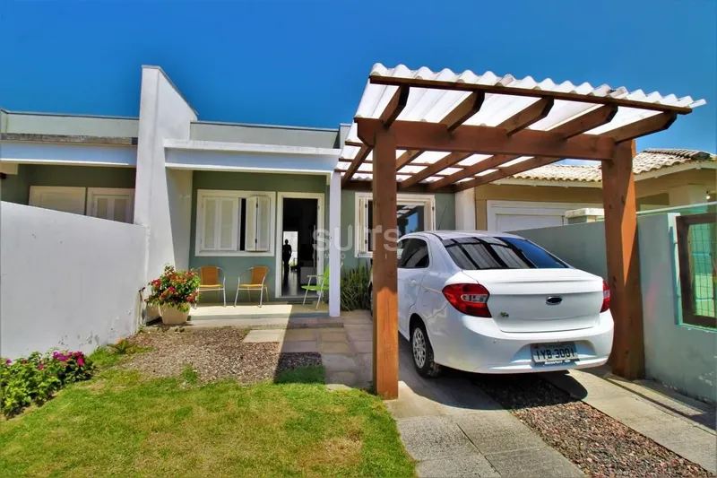 Ótima casa geminada à venda no Centro da praia de Xangri-Lá: 2ª foto da galeria de imagens do imóvel