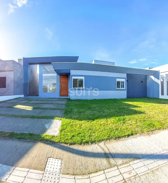 Excelente casa próximo ao mar em Capão da Canoa: 2ª foto da galeria de imagens do imóvel