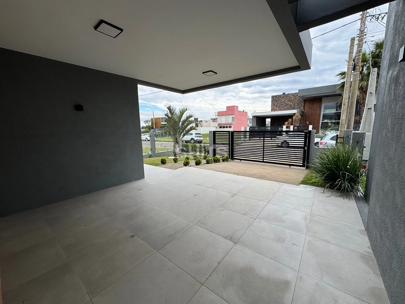 Casa nova em charmoso bairro.: 4ª foto da galeria de imagens do imóvel