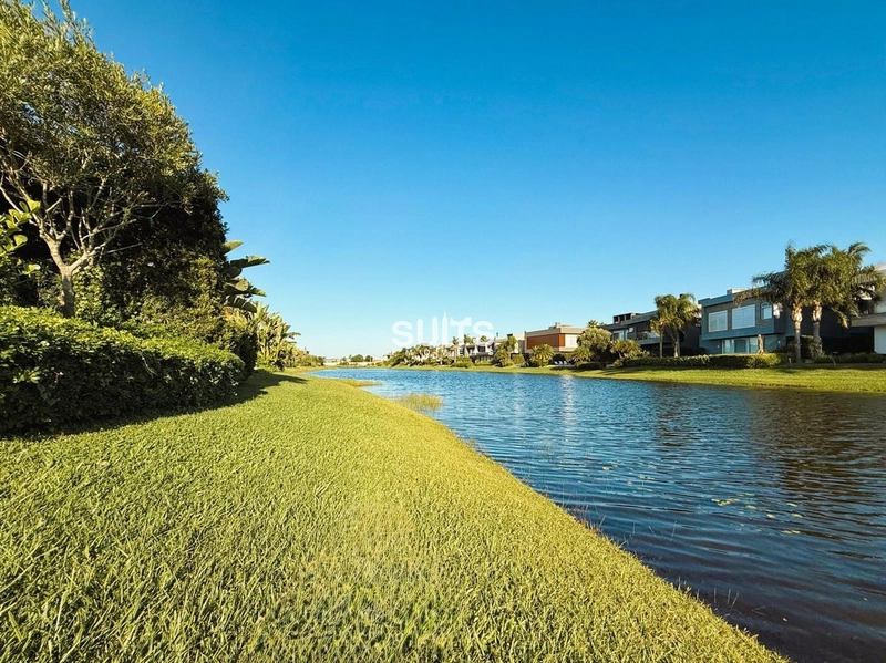 Excelente sobrado à venda no condomínio Enseada em Xangri-lá: 28ª foto da galeria de imagens do imóvel