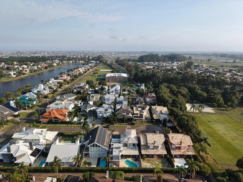 Excelente sobrado no condomínio Atlântida Lagos Park : 45ª foto da galeria de imagens do imóvel