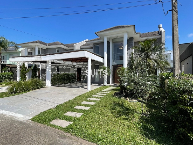 Ótima sobrado à venda no condomínio Las Palmas: 1ª foto da galeria de imagens do imóvel