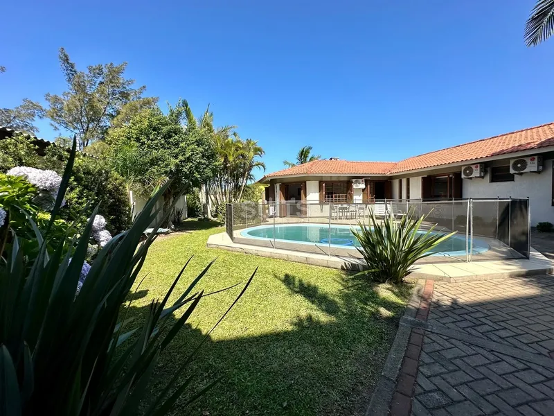 Excelente casa com 02 terrenos no Centro de Xangri-Lá: 46ª foto da galeria de imagens do imóvel