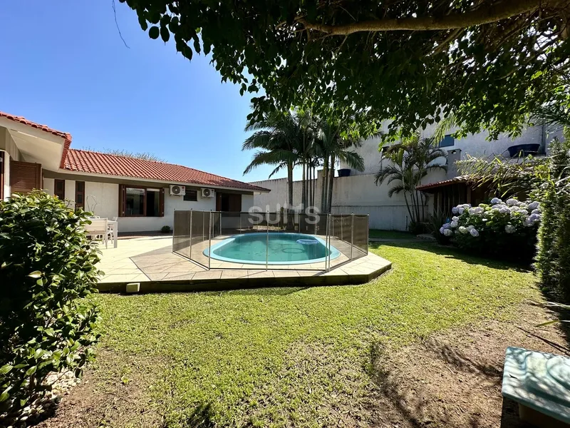 Excelente casa com 02 terrenos no Centro de Xangri-Lá: 48ª foto da galeria de imagens do imóvel