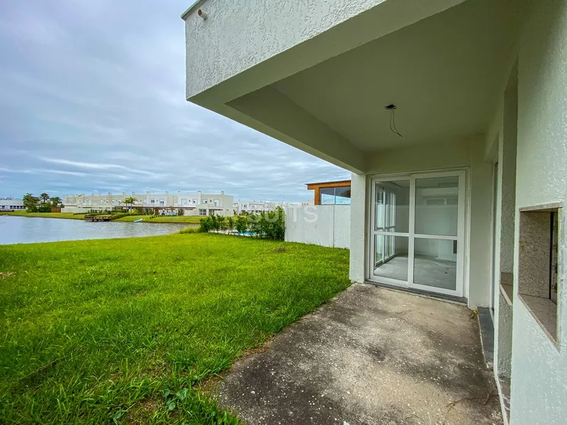 Excelente sobrado beira lago no condomínio Pateo Marbella: 9ª foto da galeria de imagens do imóvel