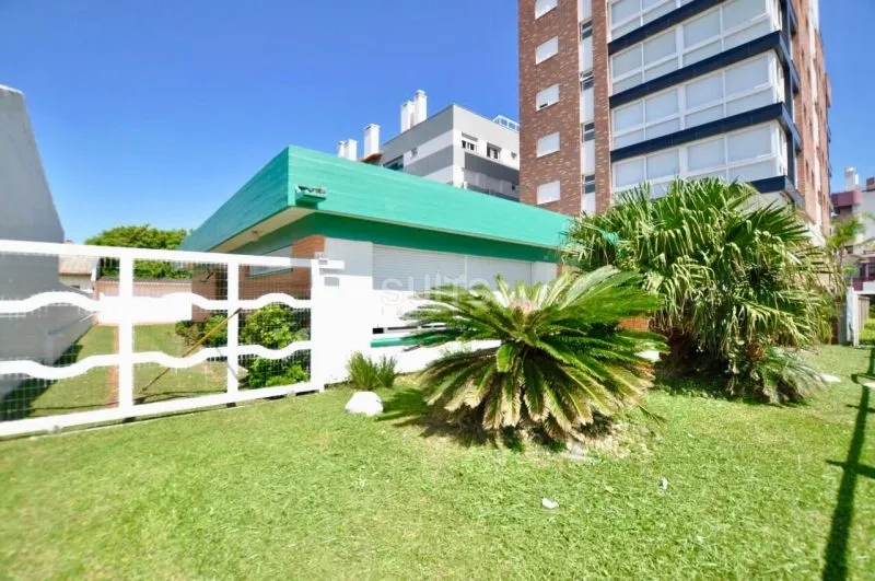 Excelente casa à venda em Atlântida : 1ª foto da galeria de imagens do imóvel