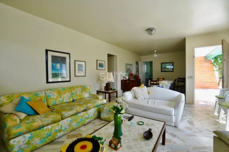 Excelente casa à venda em Atlântida : 3ª foto da galeria de imagens do imóvel