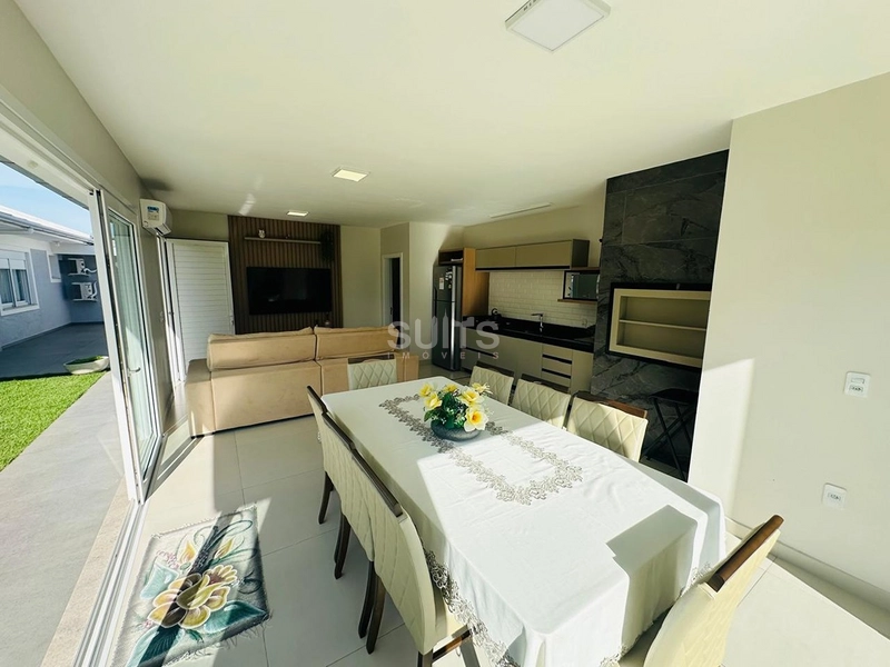 Excelente casa com 03 terrenos à venda em Atlântida Sul : 13ª foto da galeria de imagens do imóvel