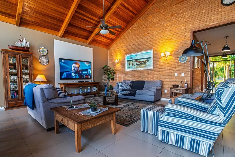 Excelente casa beira lago à venda no condomínio Sea Coast: 12ª foto da galeria de imagens do imóvel