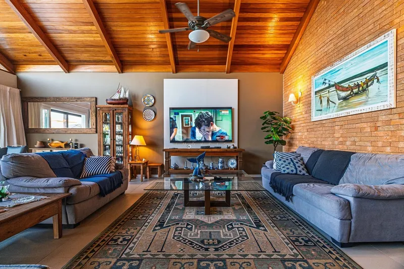 Excelente casa beira lago à venda no condomínio Sea Coast: 11ª foto da galeria de imagens do imóvel