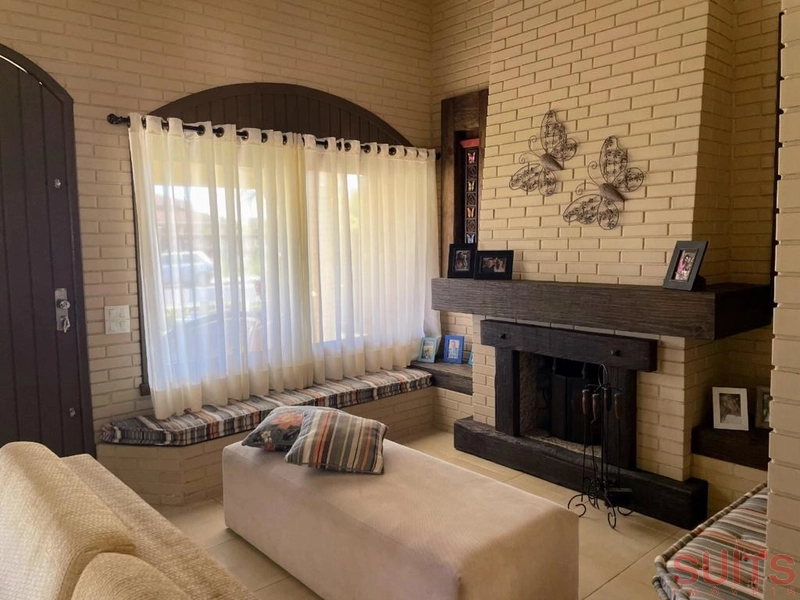 Lindíssimo sobrado em excelente localização no Centro de Xangri-Lá: 7ª foto da galeria de imagens do imóvel