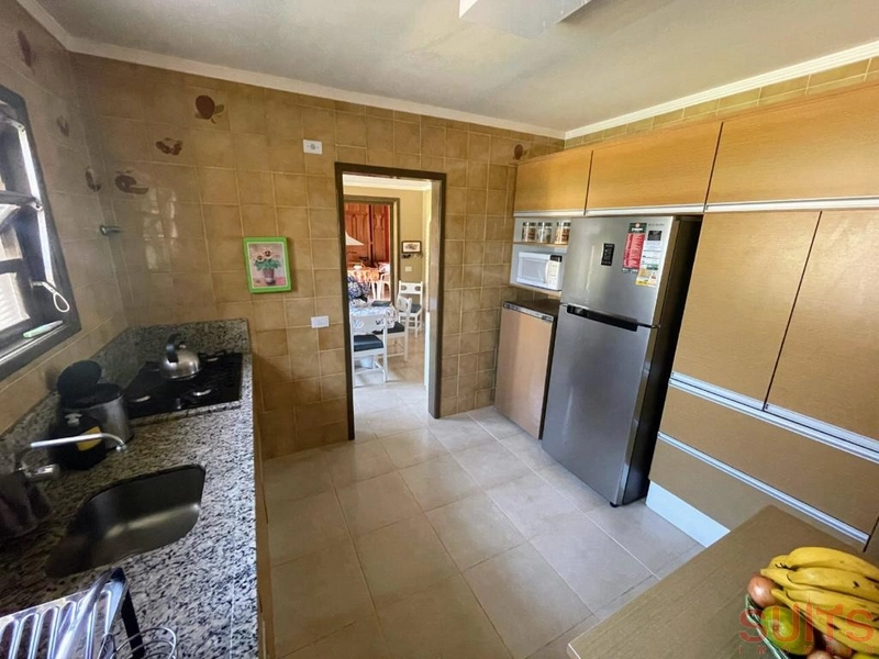 Lindíssimo sobrado em excelente localização no Centro de Xangri-Lá: 11ª foto da galeria de imagens do imóvel