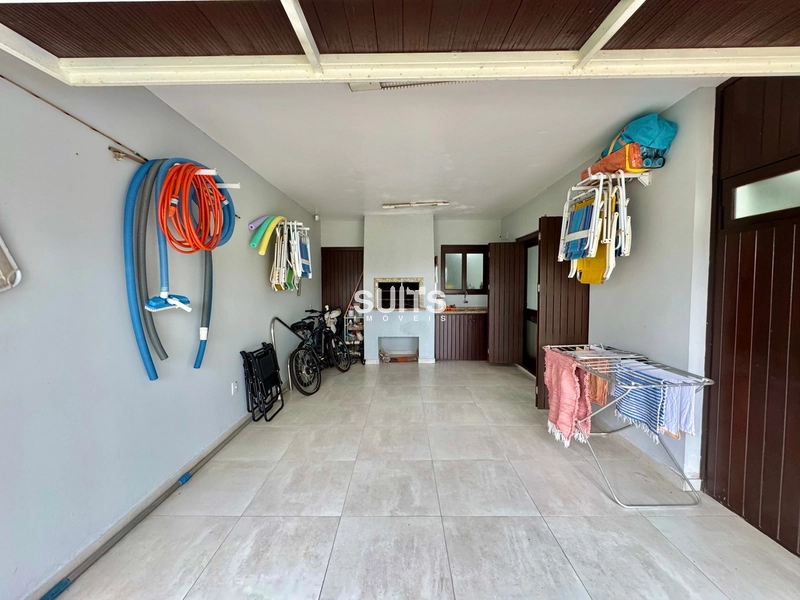 Excelente casa de esquina na alameda no centro de Xangri-lá: 10ª foto da galeria de imagens do imóvel