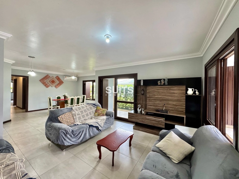 Excelente casa de esquina na alameda no centro de Xangri-lá: 11ª foto da galeria de imagens do imóvel