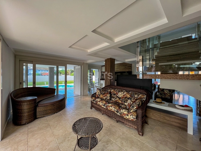 Lindo sobrado com 03 terrenos à venda na Noiva do Mar : 8ª foto da galeria de imagens do imóvel