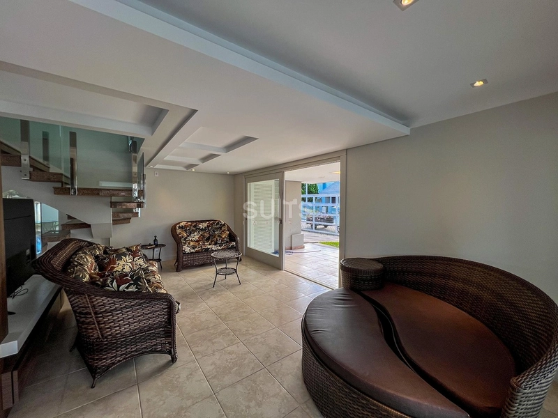 Lindo sobrado com 03 terrenos à venda na Noiva do Mar : 9ª foto da galeria de imagens do imóvel