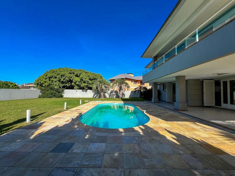 Lindo sobrado com 03 terrenos à venda na Noiva do Mar : 6ª foto da galeria de imagens do imóvel