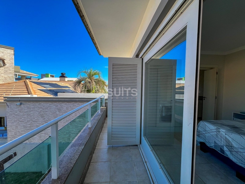 Lindo sobrado com 03 terrenos à venda na Noiva do Mar : 32ª foto da galeria de imagens do imóvel