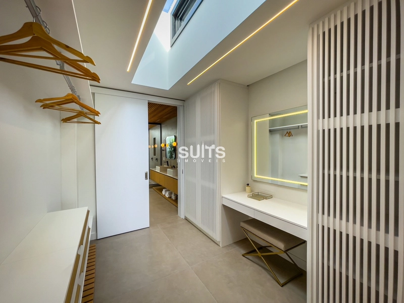 Mansão nas margens do lago do condomínio Sense: 60ª foto da galeria de imagens do imóvel