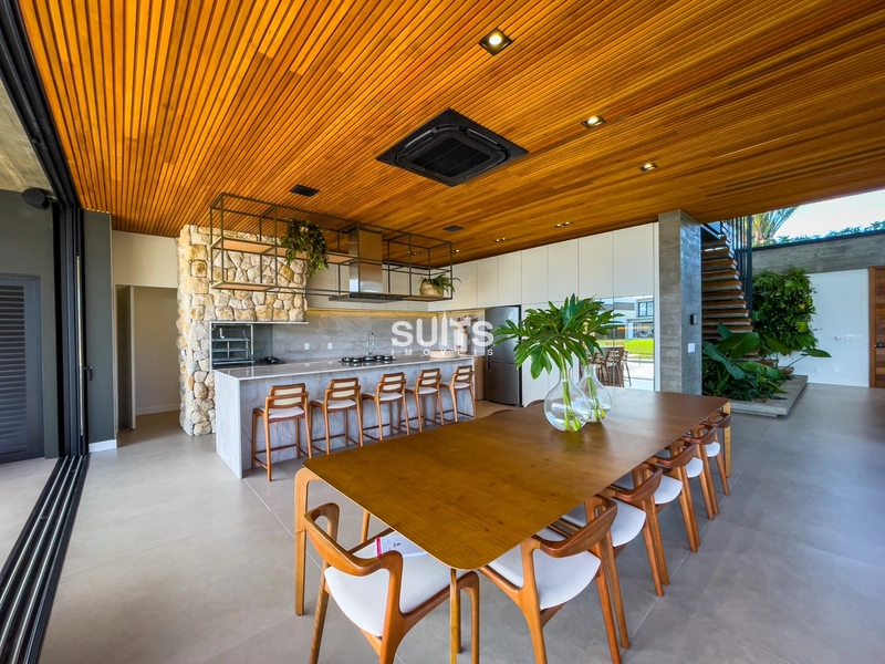 Mansão nas margens do lago do condomínio Sense: 14ª foto da galeria de imagens do imóvel