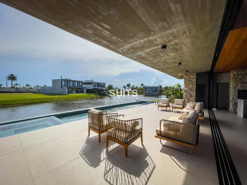 Mansão nas margens do lago do condomínio Sense: 23ª foto da galeria de imagens do imóvel