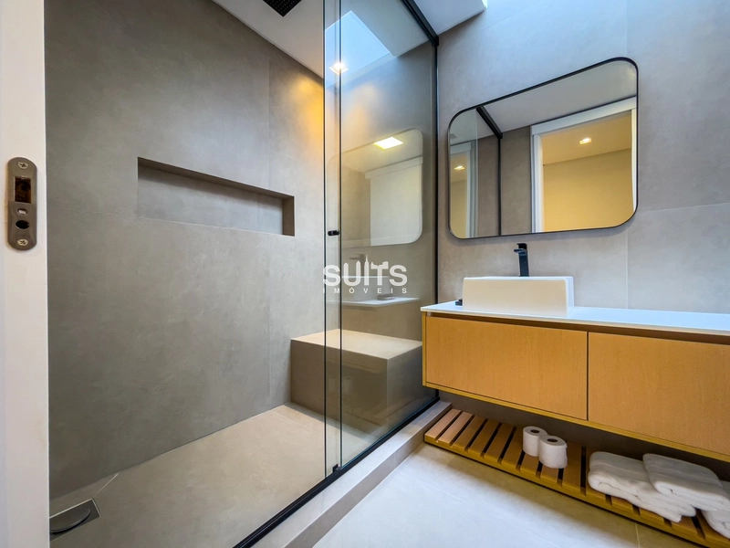 Mansão nas margens do lago do condomínio Sense: 46ª foto da galeria de imagens do imóvel