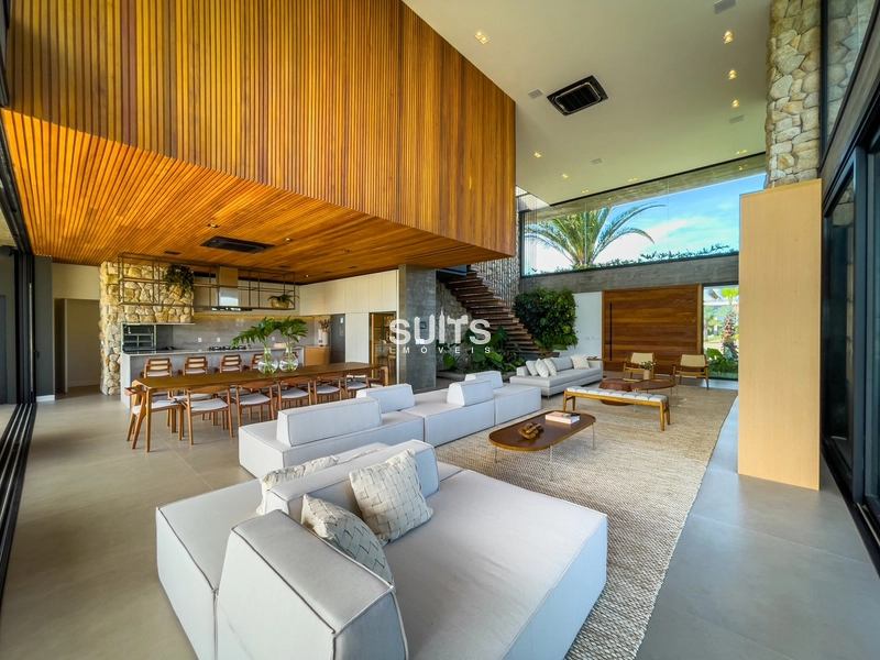 Mansão nas margens do lago do condomínio Sense: 12ª foto da galeria de imagens do imóvel