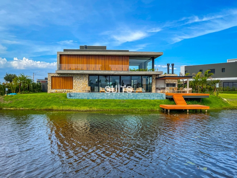 Mansão nas margens do lago do condomínio Sense: 64ª foto da galeria de imagens do imóvel
