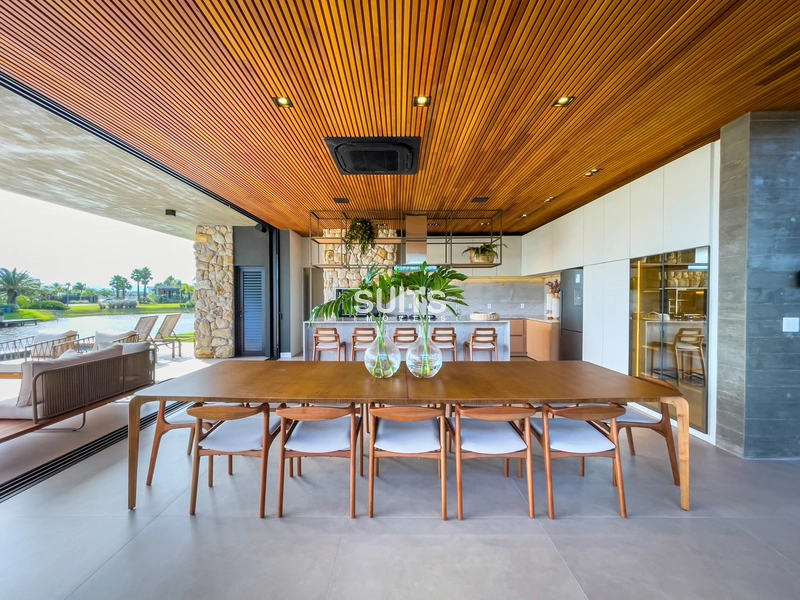 Mansão nas margens do lago do condomínio Sense: 13ª foto da galeria de imagens do imóvel