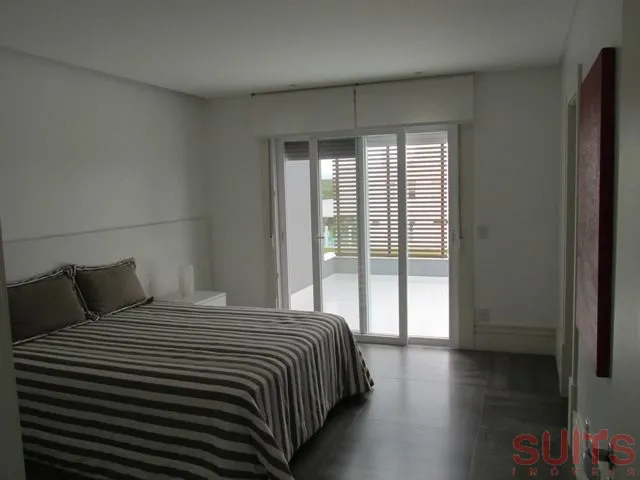 Linda Mansão no Condomínio Bosques de Atlântida: 36ª foto da galeria de imagens do imóvel