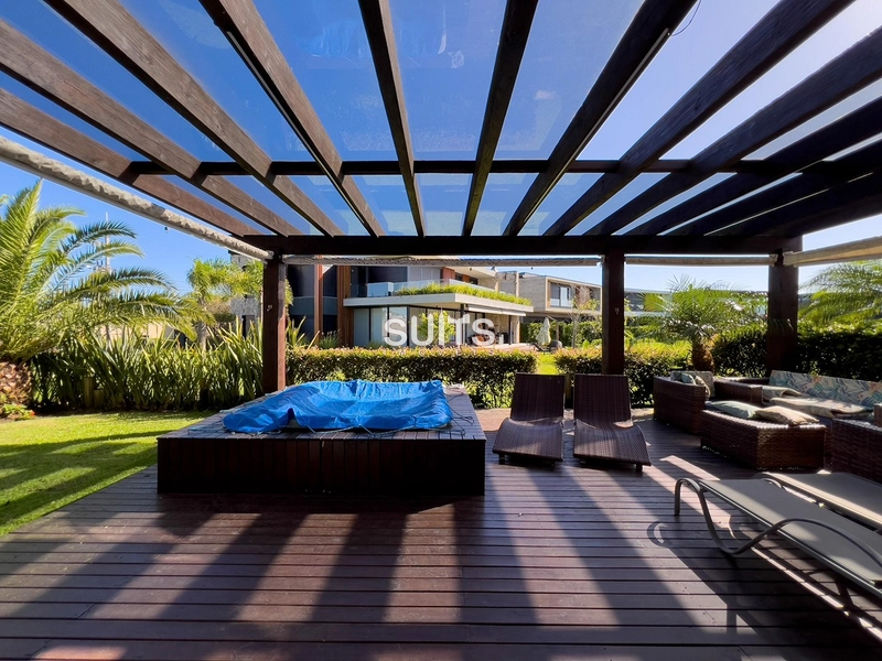 Linda casa com vista para o lago no Condomínio Enseada: 12ª foto da galeria de imagens do imóvel