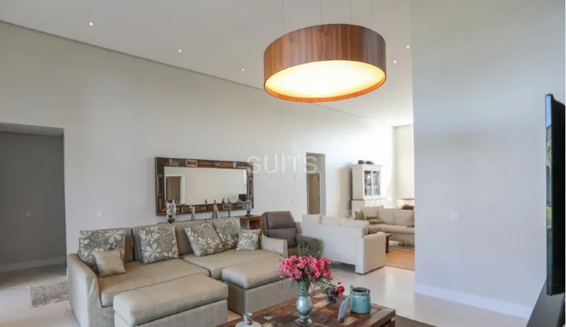 Linda casa com vista para o lago no Condomínio Enseada: 4ª foto da galeria de imagens do imóvel