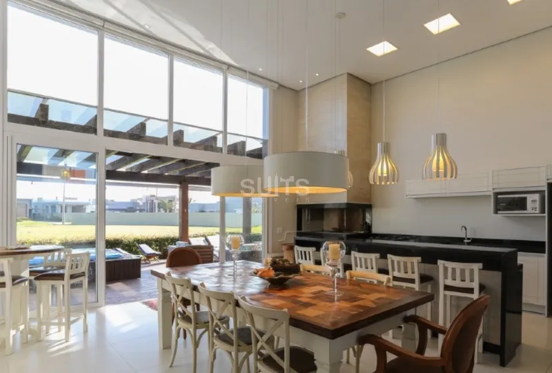 Linda casa com vista para o lago no Condomínio Enseada: 8ª foto da galeria de imagens do imóvel