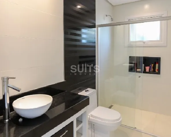 Linda casa com vista para o lago no Condomínio Enseada: 16ª foto da galeria de imagens do imóvel