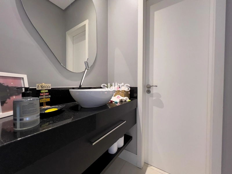 Linda casa com vista para o lago no Condomínio Enseada: 5ª foto da galeria de imagens do imóvel