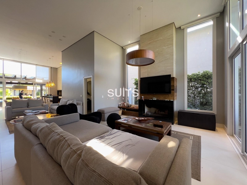 Linda casa com vista para o lago no Condomínio Enseada: 4ª foto da galeria de imagens do imóvel