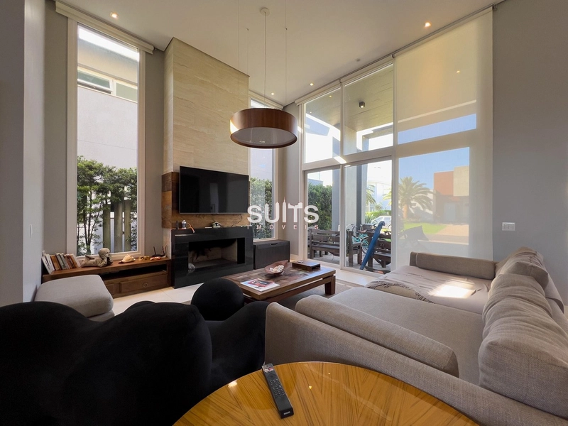 Linda casa com vista para o lago no Condomínio Enseada: 8ª foto da galeria de imagens do imóvel